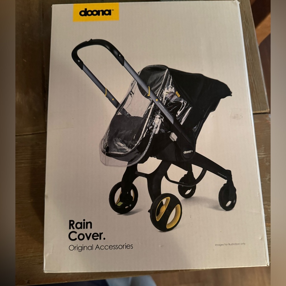 Doona rain cover unopened NWT